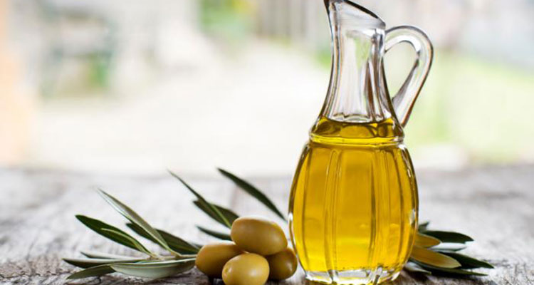 olive-oil for remove wrinkles face